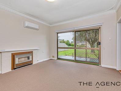 43 Martindale Avenue, Thornlie WA 6108