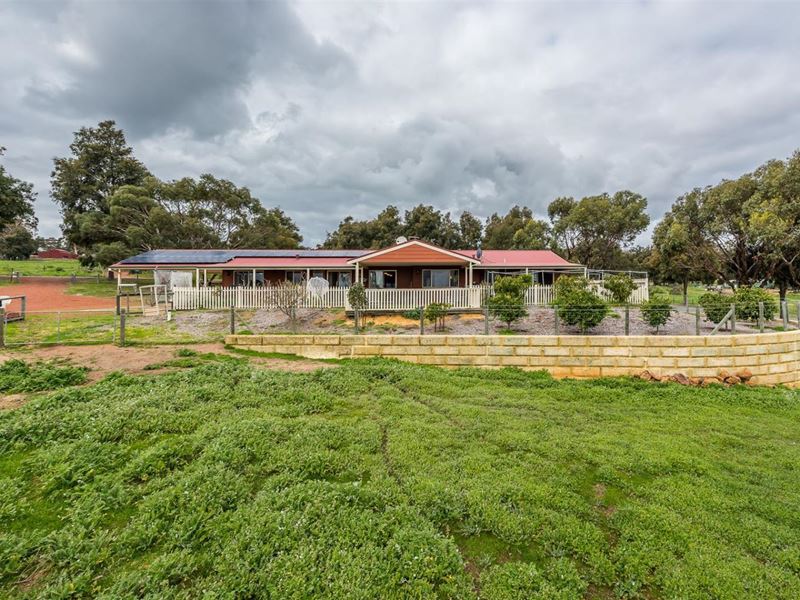 427 Santa Gertrudis Drive, Lower Chittering