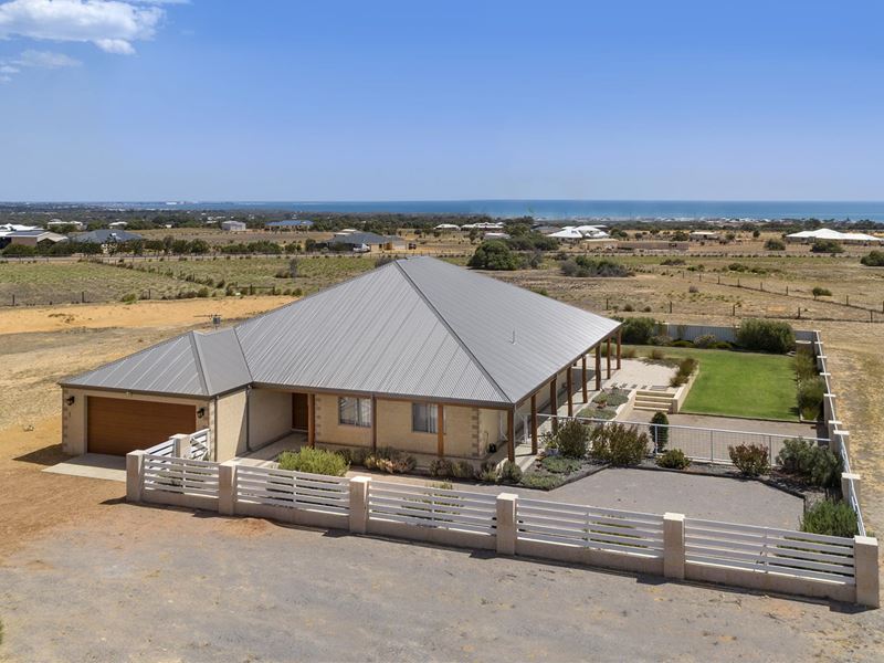 105 Wittenoom Circle, White Peak WA 6532