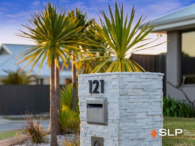 121 Boomerang Loop, Banksia Grove WA 6031