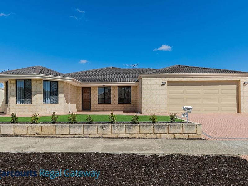 10 Hunter Way, Hammond Park