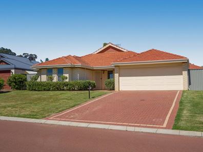 24 Benalla Crescent, Byford WA 6122
