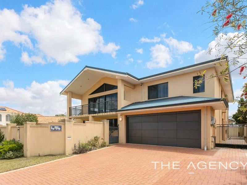 494 Shenton Avenue, Iluka WA 6028