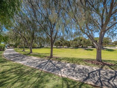 44 Windmill Circle, Burns Beach WA 6028