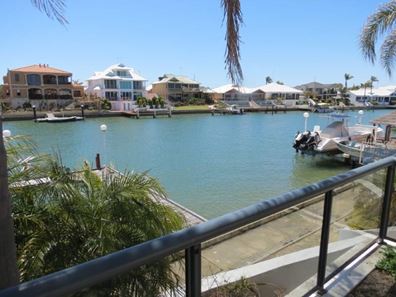 19 Reverie Mews, Halls Head WA 6210