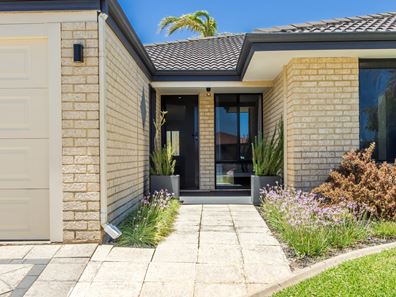 6 Wirrah Way, Warnbro WA 6169