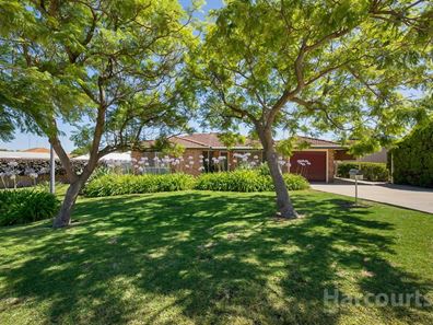 4 Yallan Street, Mandurah WA 6210