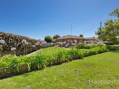 4 Yallan Street, Mandurah WA 6210