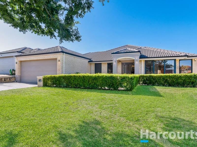 53 Archimedes Crescent, Tapping