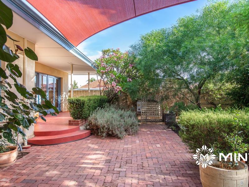 146 Stock Road, Attadale