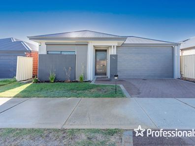 106 Verdant Crescent, Seville Grove WA 6112