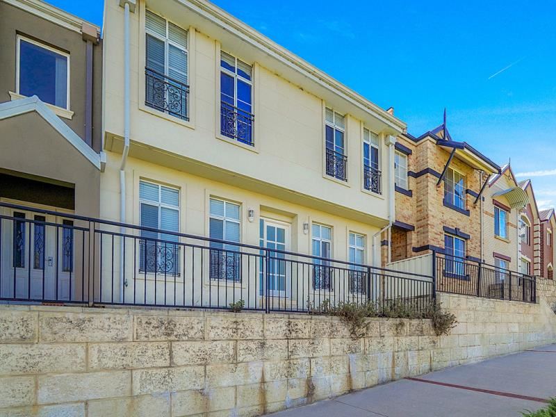 53B Lakeside Drive, Joondalup