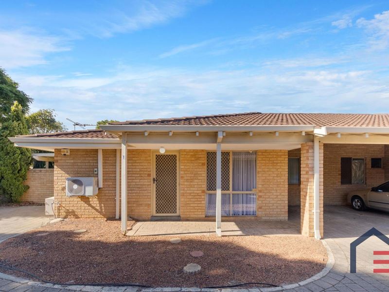 1/4 Brosnan Street, Dianella