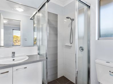 4 Tallowood Avenue, Baldivis WA 6171