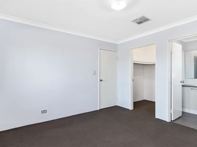 4 Tallowood Avenue, Baldivis WA 6171