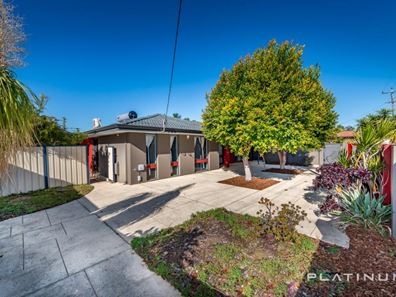 6 Warrandyte Drive, Craigie WA 6025