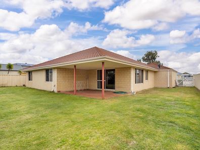 36 Denison Link, Millbridge WA 6232