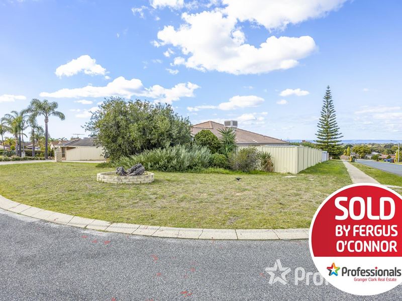 2 Salacia Court, Alexander Heights