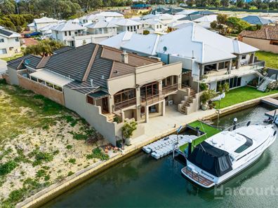 17 Leisure Way, Halls Head WA 6210