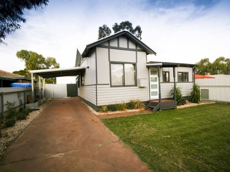 23 Belgravia Place, South Kalgoorlie