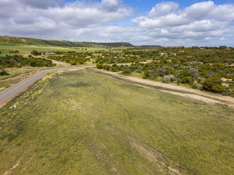 Lot 200,  LOT 200 Trefusis Place, Waggrakine WA 6530