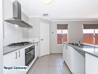 18 Battery Road, Baldivis WA 6171