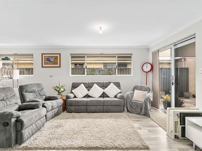 70 Egerton Drive, Aveley WA 6069