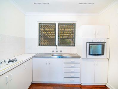 14B/ Dover Road, Scarborough WA 6019