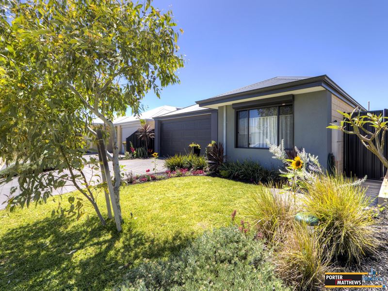 22 Burrows Loop, Midvale WA 6056