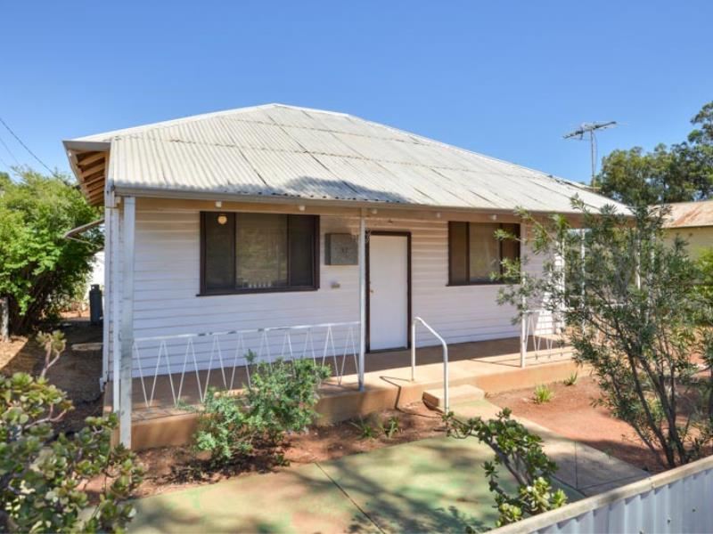 31 Broadarrow Road, Kalgoorlie