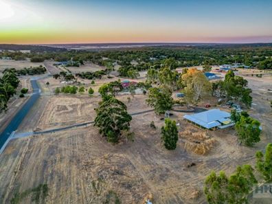 130 Alawoona Circle, Bullsbrook WA 6084