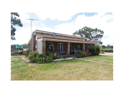 91 Stake Hill Road, Karnup WA 6176