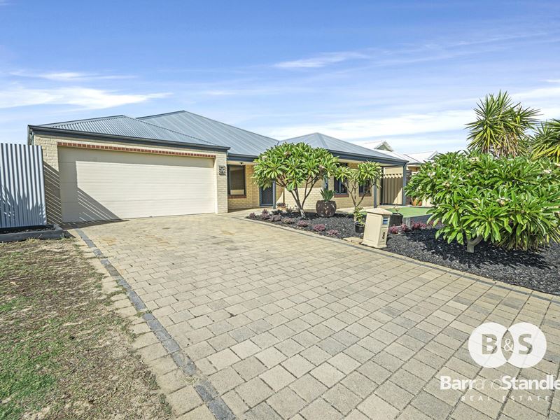 8 Gascoyne Circle, Millbridge WA 6232