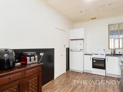 62 Hepburn Way, Balga WA 6061