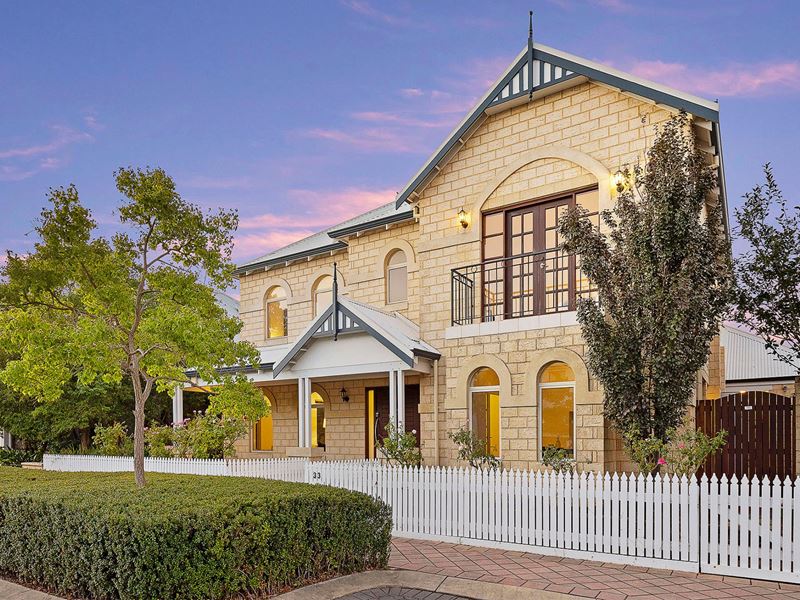 33 Coral Tree Ave, Subiaco