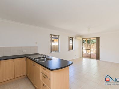 8/51 Braemore Street, Seville Grove WA 6112