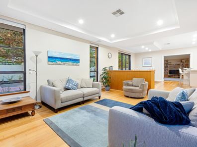 28 Skipton Way, City Beach WA 6015