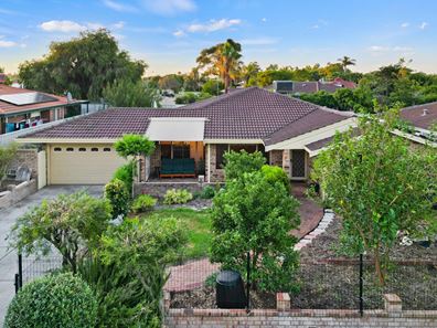 19 Elanora Drive, Cooloongup WA 6168