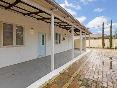 67 Third Avenue, Kelmscott WA 6111