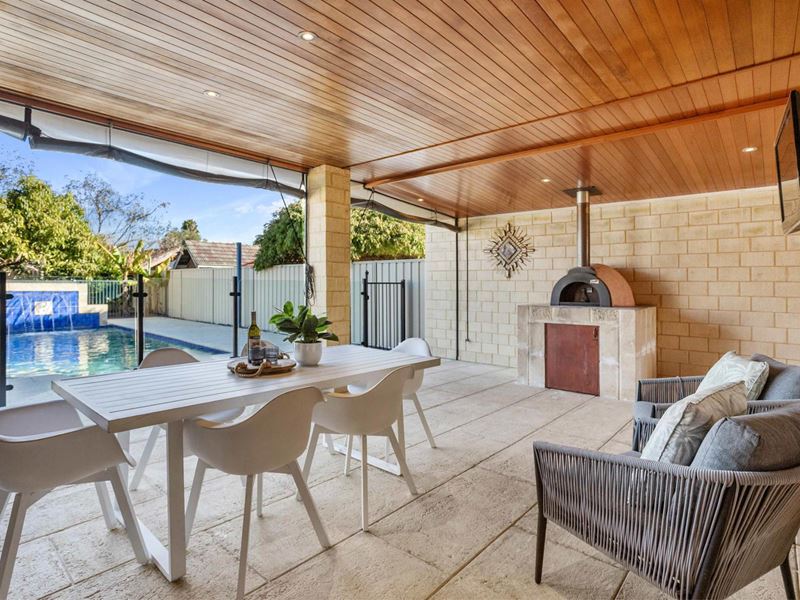 15 Griffin Crescent, Manning