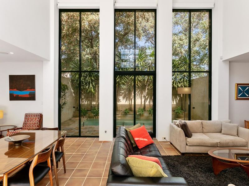 14A Osborne Parade, Claremont