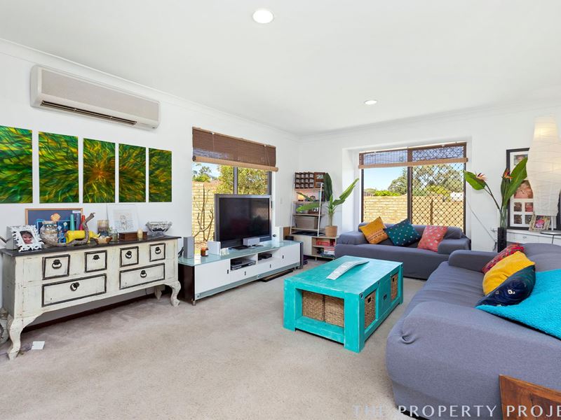55B Karalundie  Way, Mullaloo
