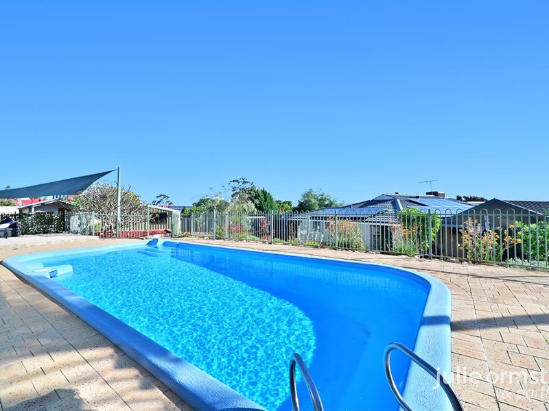 33 Settler Way, Edgewater