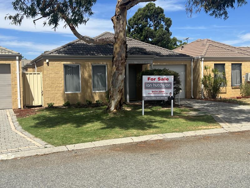 2/4 Hopkinson Way, Wilson