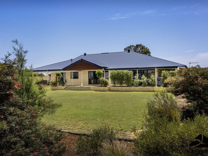 144 Wittenoom Circle, White Peak