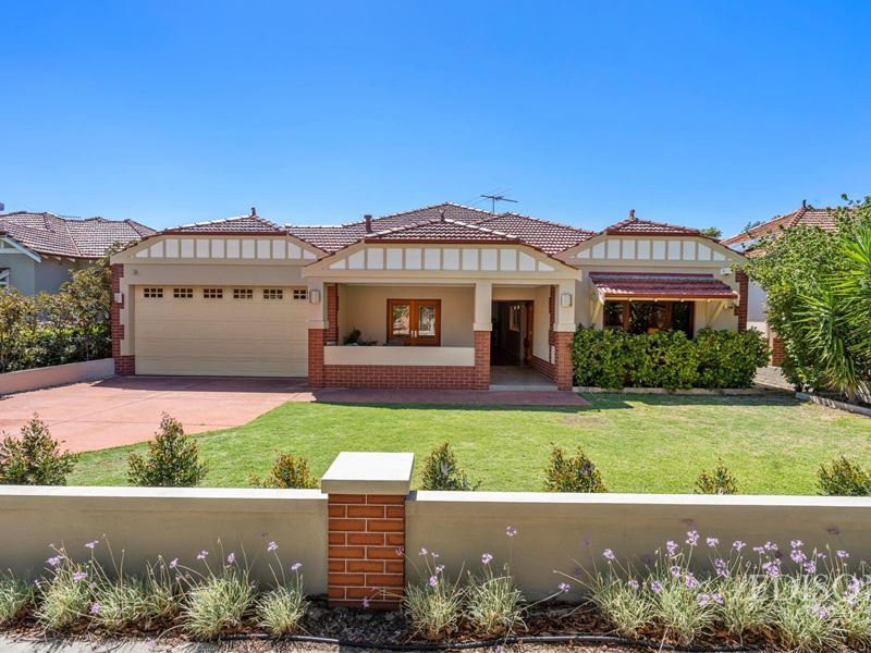 12 Elstree Avenue, Menora