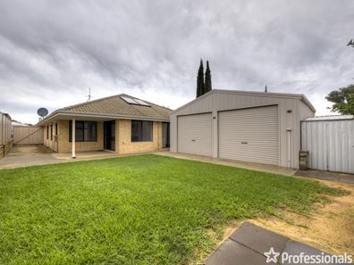 31 Bridal Crescent, Kenwick WA 6107