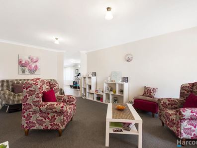 11 Staunton Vale, Carramar WA 6031