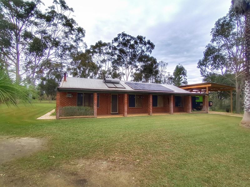 213 Birdwood Drive, Woodridge WA 6041