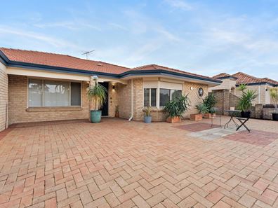 1 Stook Court, Spearwood WA 6163